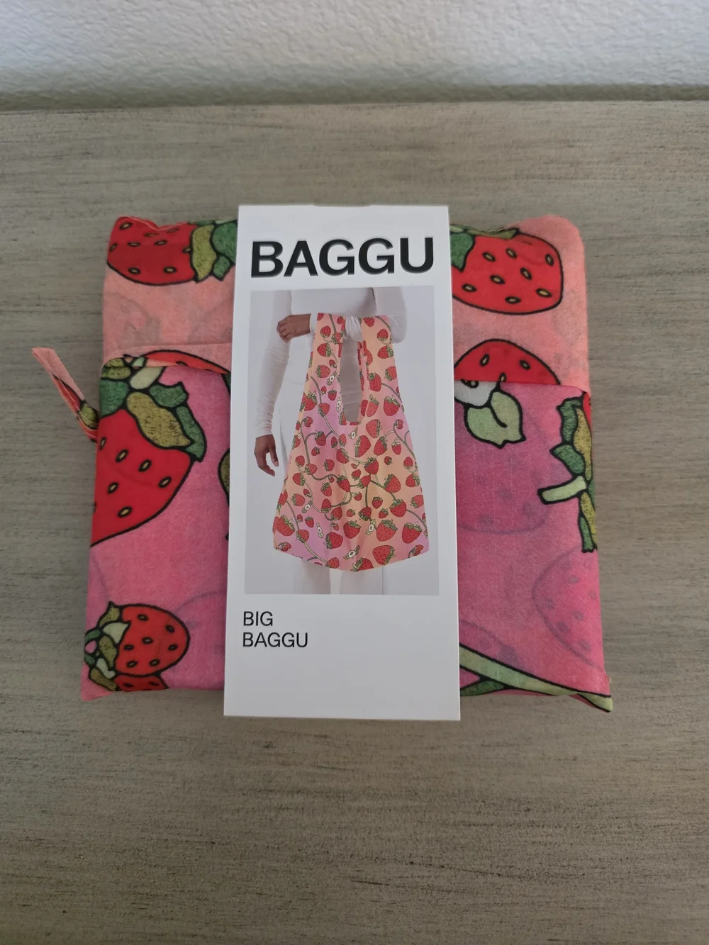BAGGU Big Baggu Reusable Tote - Pink with Strawberry Print